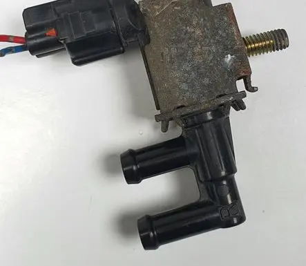 Smart ForFour I Valve vacuum MR507781