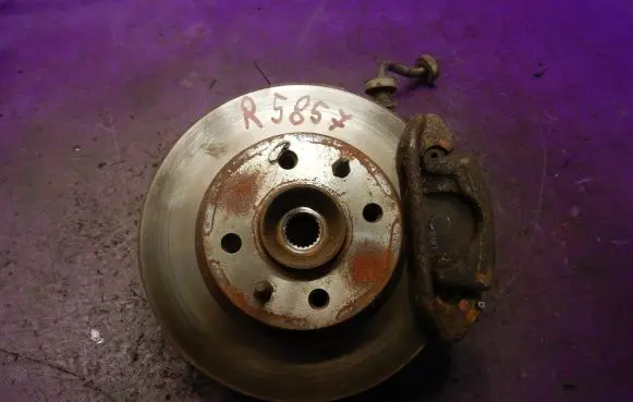 Fiat Punto (188) Front wheel hub spindle knuckle