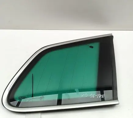 Rear side window
