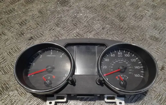 Nissan Qashqai Speedometer (instrument cluster) 24810br30c