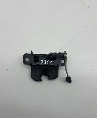 Volkswagen Caddy Tailgate/trunk/boot lock/catch/latch 2K0827505F