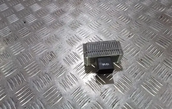 Opel Zafira A Glow plug pre-heat relay 09132691 51299008