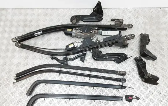Chrysler Pacifica Sliding door motor assembly 68368918AE 68369596AC