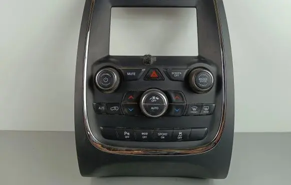 Dodge Durango Radio/GPS head unit trim 68333640AA