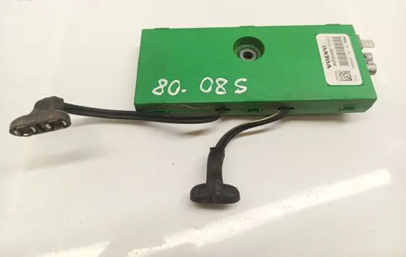 Volvo S80 Aerial antenna amplifier 30732330 13005300