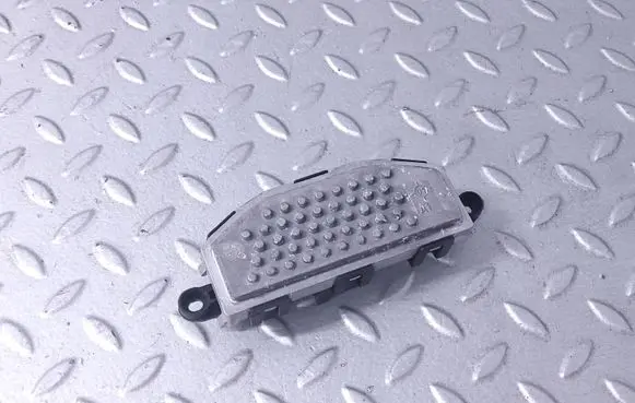 Mercedes-Benz A W177 Heater blower motor/fan resistor A2479061901 2479061901 A605100100