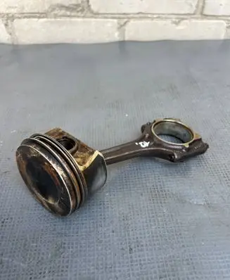 Audi A4 S4 B8 8K Piston with connecting rod 06DD