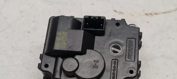 KIA Rio Air flap motor/actuator B400730570