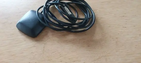 Mercedes-Benz E W124 Aerial GPS antenna BECKER FAKRA