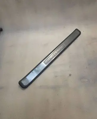 KIA Sportage Front sill trim cover 858751F000