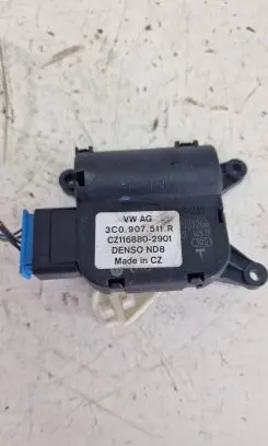 Volkswagen Golf VI Climate control unit 3C0907511R