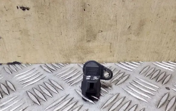 Camshaft position sensor