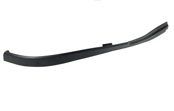 Front bumper lip