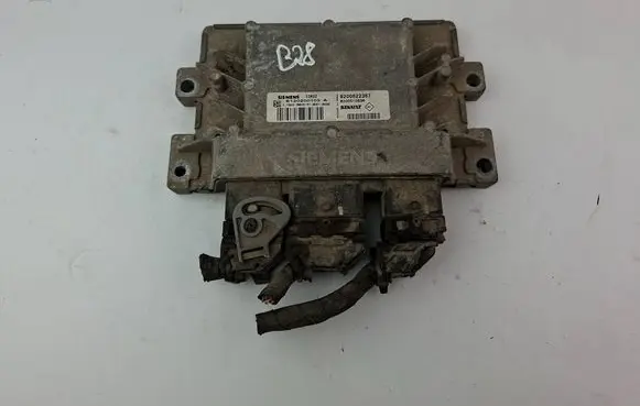Renault Clio IV Engine control unit/module 8200522357 8200510536