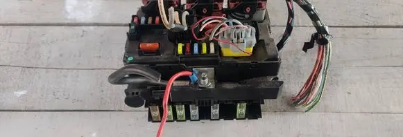Peugeot 207 BSM Control unit 9664997780