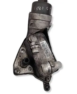 Opel Insignia A Engine oil radiator 55577034