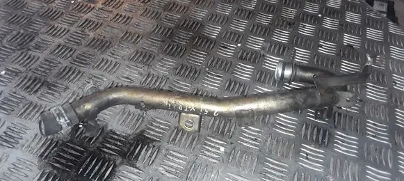 Nissan X-Trail T30 Engine coolant pipe/hose
