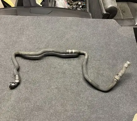 BMW 5 F10 F11 Engine coolant pipe/hose 7583175