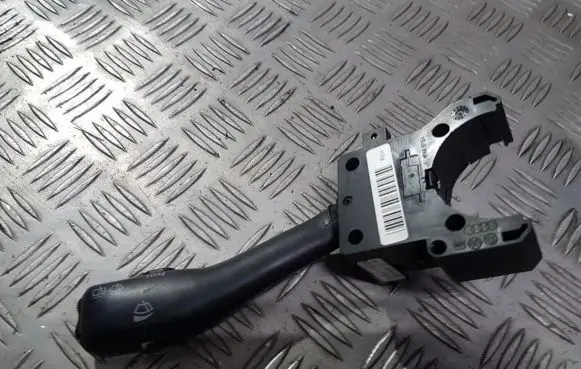 Volkswagen Golf IV Wiper control stalk 4b0953503h czk0301202032