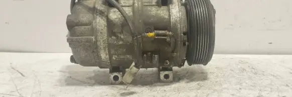Volvo XC70 Air conditioning (A/C) compressor (pump) 8708581