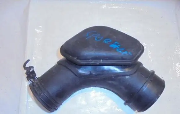 KIA Sportage Air intake hose/pipe