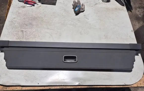 Ford Mondeo MK V Parcel shelf load cover