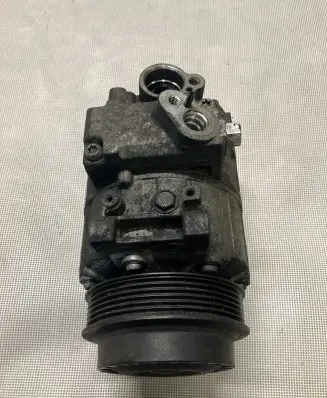Mercedes-Benz C W204 Air conditioning (A/C) compressor (pump) A0022305011