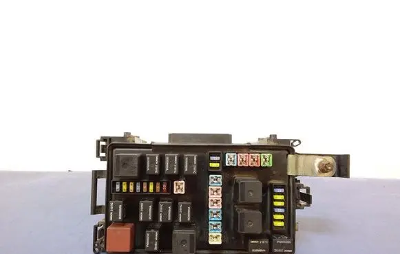 Dodge Charger Fuse box set P04692031
