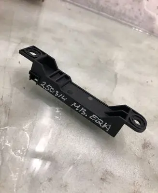 Mercedes-Benz EQA Keyless system antenna A1679050901