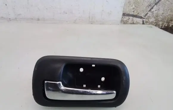 Honda Civic Front door interior handle