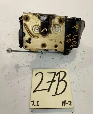 Peugeot 406 Front door lock 61311384732