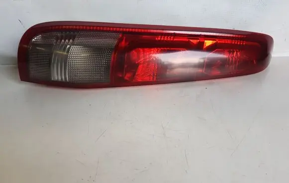 Nissan X-Trail T30 Rear/tail lights