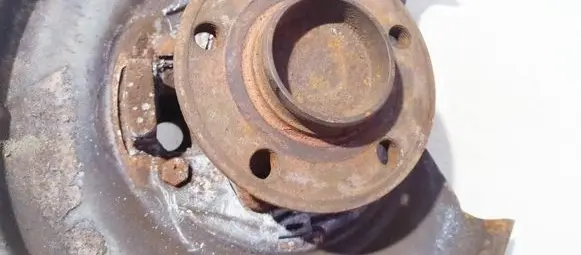 Volvo S60 Rear wheel hub