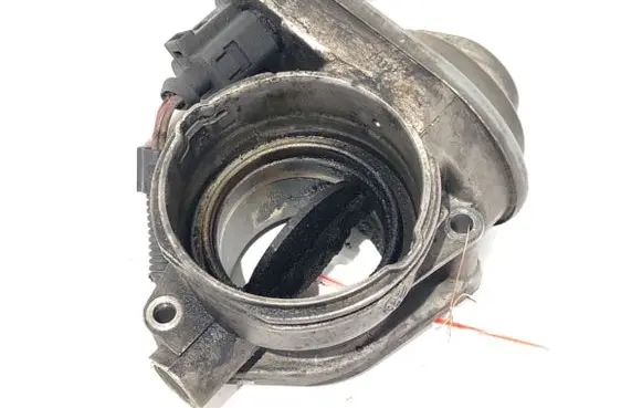 Audi A3 S3 8P Engine shut-off valve 