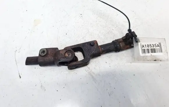 Toyota Avensis T250 Steering column universal joint 