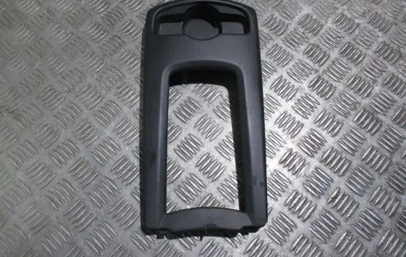 Peugeot 5008 Cup holder front 9670618377