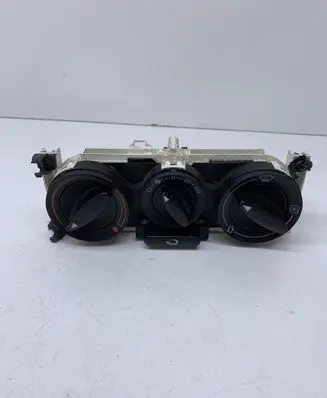 Audi A3 S3 8L Climate control unit 8L0819045A