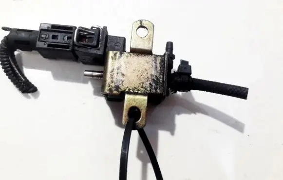 Skoda Octavia Mk1 (1U) Turbo solenoid valve 028906283J 72189530