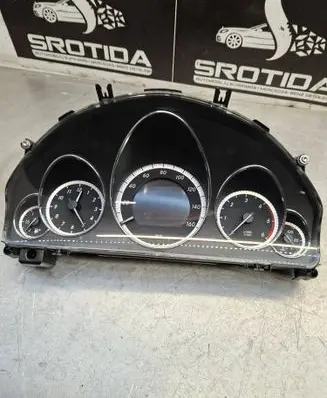 Mercedes-Benz E W212 Speedometer (instrument cluster) A2129001610 A2129014000 A2049024202