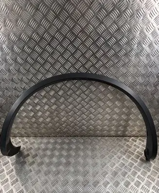 Volkswagen Touareg II Rear arch trim 7P6854820A