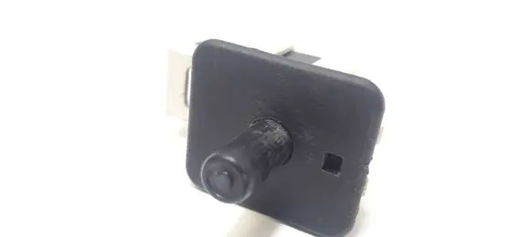 Mercedes-Benz E W211 Front door sensor 2028209410