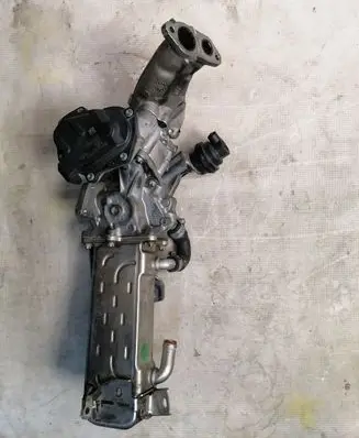Mercedes-Benz Sprinter W906 EGR valve cooler A6511400360Q01
