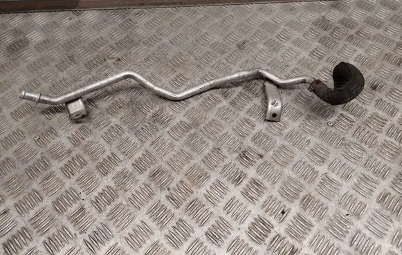 Audi A8 S8 D4 4H Engine coolant pipe/hose 4H0121400S