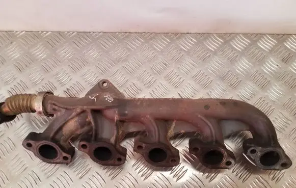 Volvo S80 Exhaust manifold 30637797