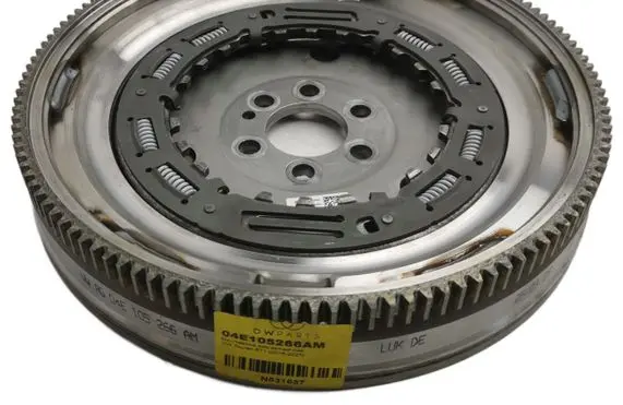Audi A1 Dual mass flywheel 04E105266AM