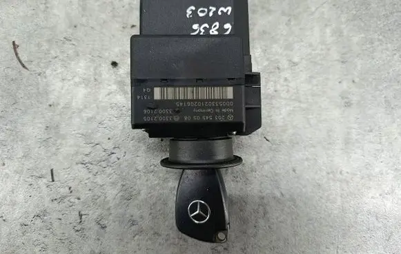 Mercedes-Benz C W203 Ignition lock