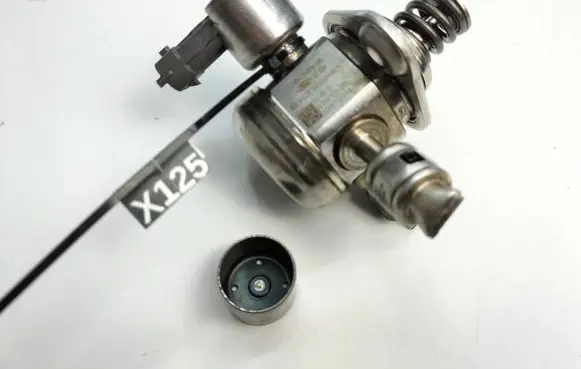 Ford B-MAX Fuel injection high pressure pump CM5G9D376GA 0261520095