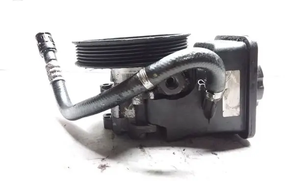 BMW 5 E60 E61 Power steering pump