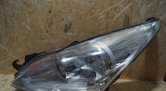 Peugeot 3008 I Headlight/headlamp