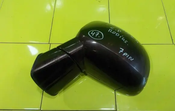 SsangYong Rodius Front door electric wing mirror LEWE